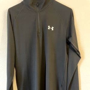 Under Armor Men’s long sleeve top